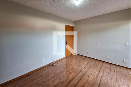 Sala de apartamento para alugar com 2 quartos, 48m² em Tribobó, São Gonçalo