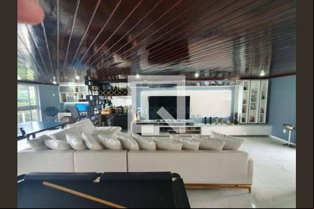 Casa à venda com 3 quartos, 370m² em Barra da Tijuca, Rio de Janeiro