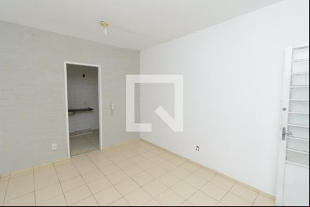 Sala de apartamento à venda com 2 quartos, 50m² em Califórnia, Belo Horizonte