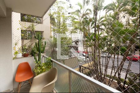 Varanda da Sala de apartamento para alugar com 4 quartos, 145m² em Indianópolis, São Paulo