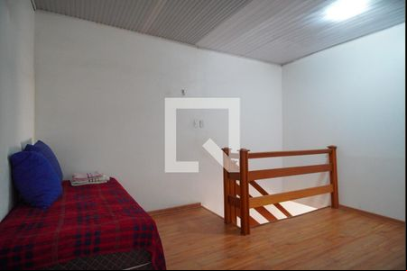 Sala / segundo andar de casa à venda com 3 quartos, 110m² em Mário Quintana, Porto Alegre