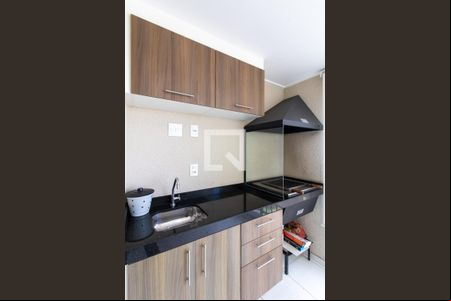 Varanda Gourmet de apartamento à venda com 2 quartos, 68m² em Jardim Flor da Montanha, Guarulhos