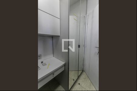 Quarto de apartamento para alugar com 3 quartos, 79m² em Jardim Armação, Salvador
