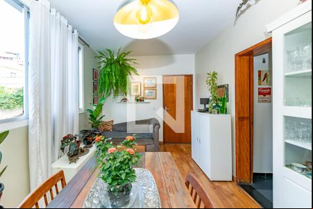 Sala de apartamento à venda com 3 quartos, 68m² em Nova Granada, Belo Horizonte