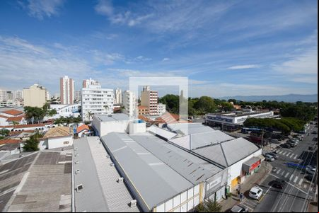 Vista da Sala de apartamento para alugar com 2 quartos, 62m² em Centro, Taubaté