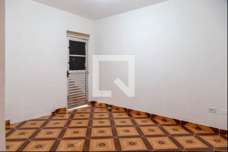 Quarto de casa para alugar com 1 quarto, 40m² em Vila Maricy, Guarulhos