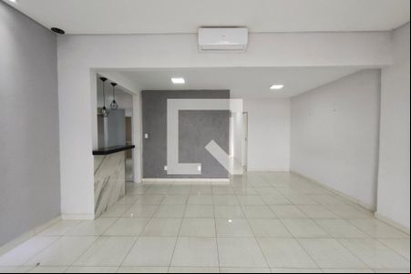 Sala de casa para alugar com 4 quartos, 230m² em Parque Residencial Vila União, Campinas