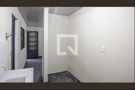 Cozinha e Área de Serviço de casa para alugar com 1 quarto, 60m² em Concórdia, Belo Horizonte