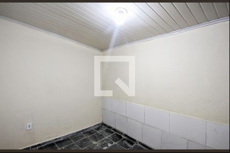 Quarto de casa para alugar com 1 quarto, 60m² em Concórdia, Belo Horizonte
