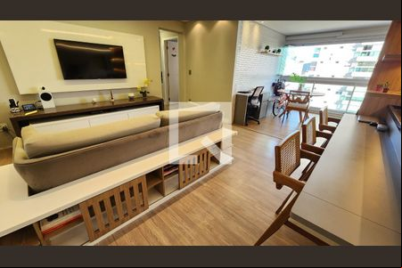 Detalhe Sala de apartamento à venda com 2 quartos, 78m² em Ponta da Praia, Santos