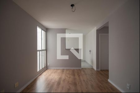 Sala de apartamento para alugar com 2 quartos, 45m² em Planalto, Belo Horizonte