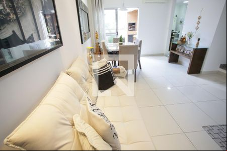 Sala de Estar de casa de condomínio para alugar com 4 quartos, 120m² em Freguesia (jacarepaguá), Rio de Janeiro