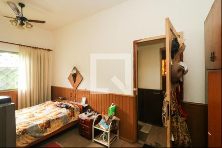 Quarto 1 de casa para alugar com 4 quartos, 130m² em Menino Deus, Porto Alegre
