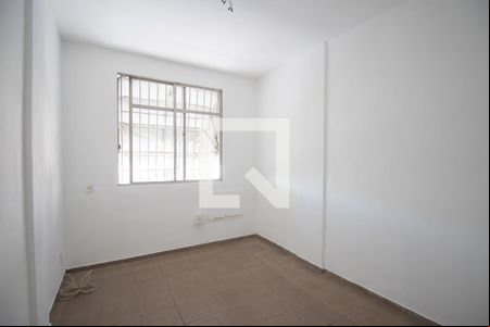 Quarto 1 de apartamento para alugar com 2 quartos, 36m² em Vila Yara, São Gonçalo