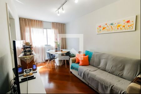 Sala de apartamento à venda com 2 quartos, 73m² em Chácara Agrindus, Taboão da Serra