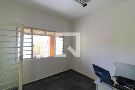 Sala de casa à venda com 2 quartos, 117m² em Vila Campos Sales, Campinas