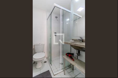 Banheiro de kitnet/studio para alugar com 1 quarto, 22m² em Centro Histórico de São Paulo, São Paulo
