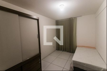Quarto 1 de apartamento para alugar com 2 quartos, 60m² em Piatã, Salvador