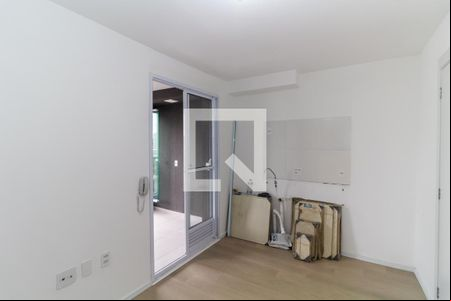 Sala de apartamento para alugar com 1 quarto, 48m² em Vila Santa Clara, São Paulo