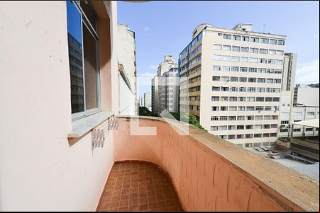 Varanda /Sala de apartamento à venda com 3 quartos, 90m² em Centro, Belo Horizonte