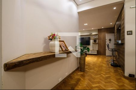 Corredor de apartamento à venda com 3 quartos, 130m² em Carmo, Belo Horizonte