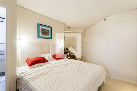 Quarto Suíte de apartamento à venda com 1 quarto, 83m² em Itaim Bibi, São Paulo