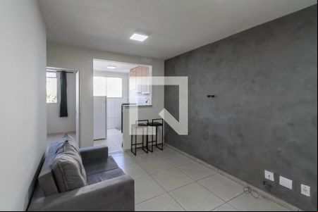 Sala de apartamento à venda com 2 quartos, 45m² em Castelo, Belo Horizonte