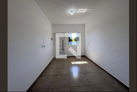 Sala/Cozinha de kitnet/studio para alugar com 1 quarto, 42m² em Duque de Caxias, São Leopoldo