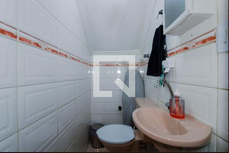 Lavabo de casa para alugar com 4 quartos, 220m² em Vila Augusta, Guarulhos