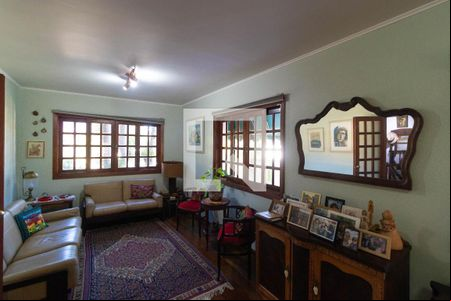 Sala  de casa de condomínio à venda com 4 quartos, 350m² em Jardim das Paineiras, Campinas