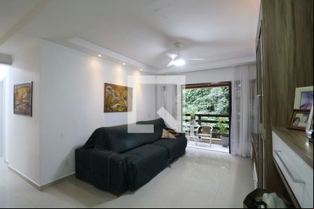 Sala de apartamento para alugar com 3 quartos, 130m² em Barra Funda, Guarujá