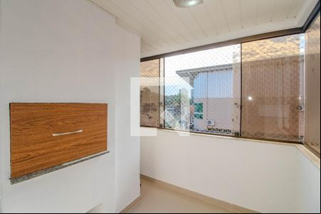 Sala - Varanda de apartamento para alugar com 2 quartos, 54m² em Farrapos, Porto Alegre