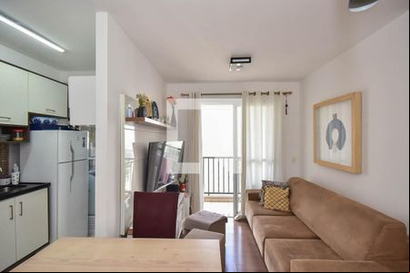 Sala de apartamento para alugar com 2 quartos, 48m² em Parque Reboucas, São Paulo