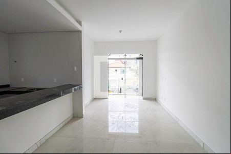 Sala de casa para alugar com 3 quartos, 106m² em Nacional, Contagem