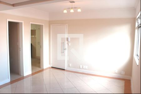 Sala de apartamento para alugar com 3 quartos, 79m² em Jardim Sao Caetano, São Caetano do Sul