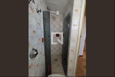 Banheiro de apartamento à venda com 1 quarto, 34m² em Liberdade, São Paulo