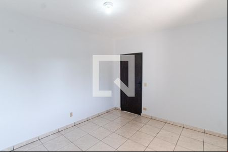 Quarto 2 de casa para alugar com 2 quartos, 100m² em Jardim Andarai, São Paulo