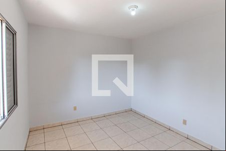 Quarto 2 de casa para alugar com 2 quartos, 100m² em Jardim Andarai, São Paulo