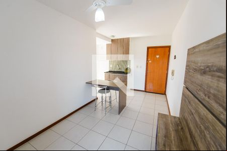 Sala de apartamento para alugar com 1 quarto, 60m² em Vila São José, Taubaté
