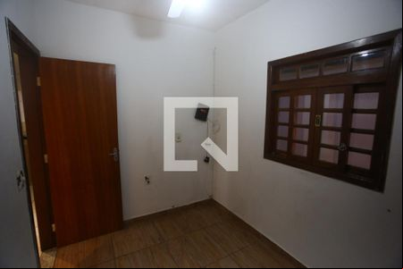 Quarto de casa para alugar com 3 quartos, 152m² em Palmeiras, Belo Horizonte