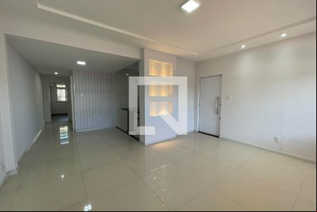 Sala de casa para alugar com 2 quartos, 130m² em Vila Bela Vista, Duque de Caxias