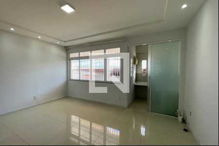 Sala de casa para alugar com 2 quartos, 130m² em Vila Bela Vista, Duque de Caxias