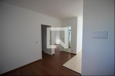Sala de apartamento para alugar com 2 quartos, 39m² em Recreio dos Sorocabanos, Sorocaba