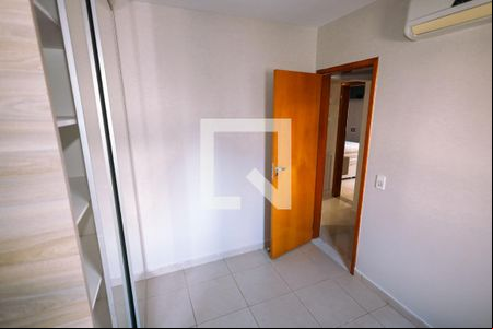 Quarto 1 de apartamento para alugar com 3 quartos, 105m² em Setor Bueno, Goiânia
