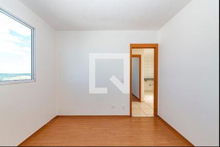 Quarto 1 de apartamento para alugar com 2 quartos, 44m² em Chacaras Reunidas Santa Terezinha, Contagem