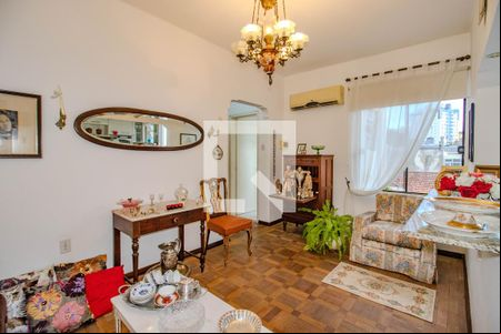 Sala de apartamento para alugar com 2 quartos, 75m² em Independência , Porto Alegre