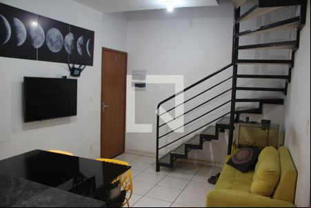 Sala de apartamento à venda com 2 quartos, 60m² em Diamante, Belo Horizonte