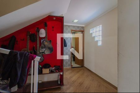 Hall de entrada de casa para alugar com 2 quartos, 200m² em Vila Guarani, Mauá