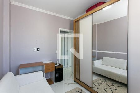 Quarto de apartamento à venda com 2 quartos, 60m² em Vila Carrão, São Paulo