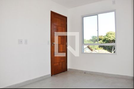 Sala de apartamento para alugar com 2 quartos, 46m² em Vila Clarice, São Paulo
